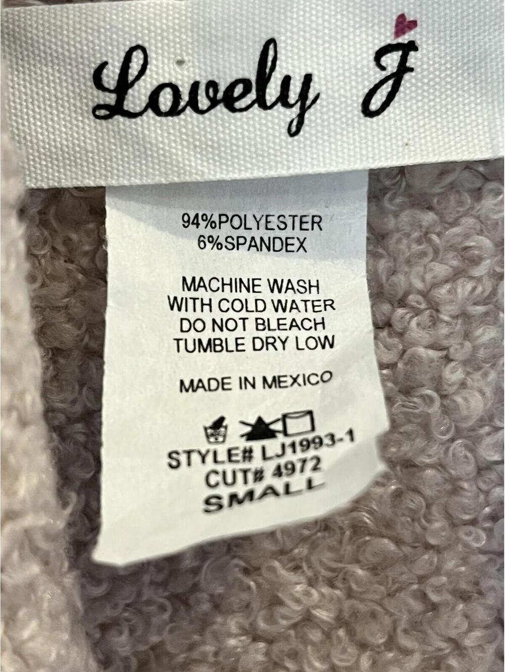 Aztec Vest By Lovely J Women’s Sz S Lined soft Beige Fine Sherpa like material - Picture 5 of 5